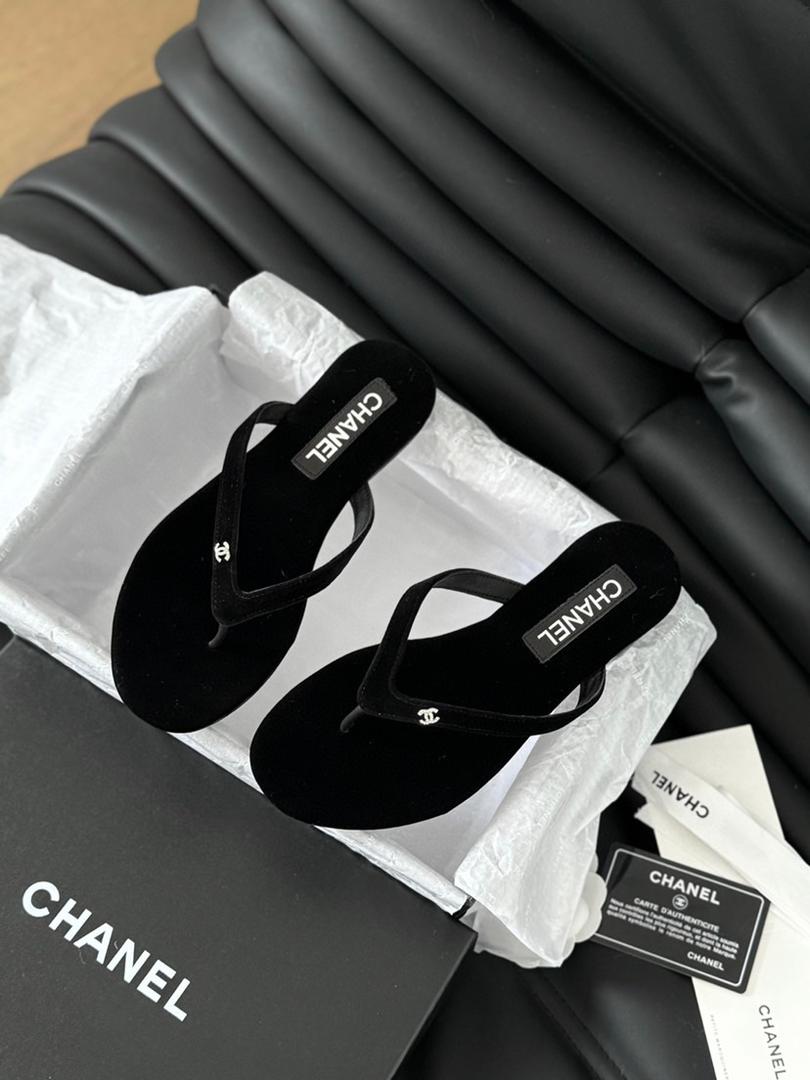 Velvet Minimal Thong Slides